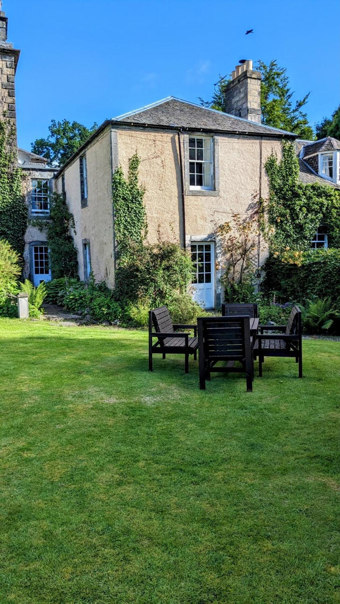 Powis House Mid Cottage Stirling Exterior photo